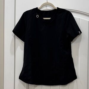 Cherokee infinity scrub top size medium